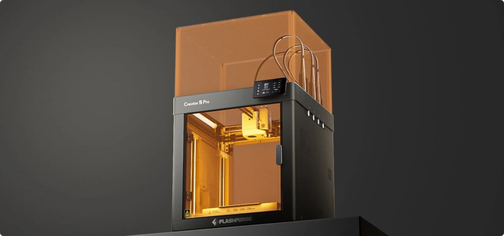 Flashforge Creator 5 Pro active chamber heating airflow diagram reaching up to 65 degrees Celsius
